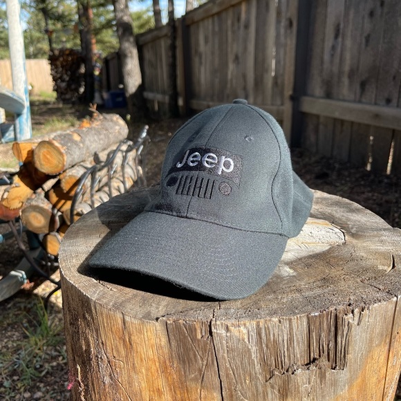 Jeep Other - Black JEEP Hat. Perfect for outdoor adventures!